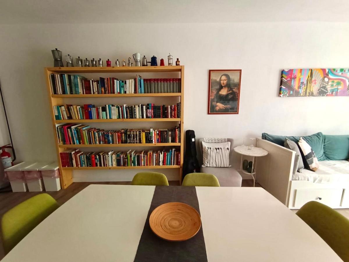 Indipendente Nel Centro Di Decimomannu Villa Exterior foto